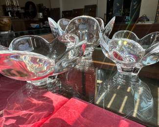 Crystal flower bowls. 