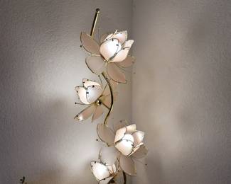 Lotus Lamp