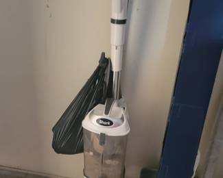 Shark Vacuum & Attachments