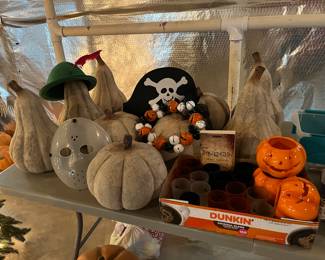 Fall/Halloween decor......
