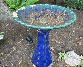 Bird bath