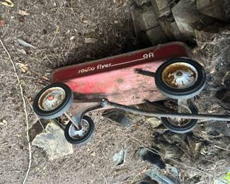 Radio Flyer wagon