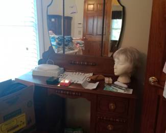 Vanity that matches bed frame