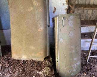 Cutlass trunk and door