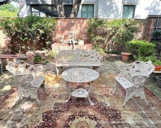 Coalbrookdale “Fern & Blackberry” Garden seating 