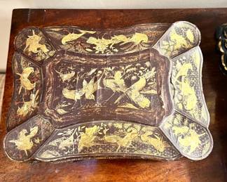 Antique Chinese lacquered box