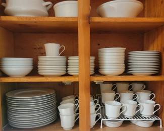 Crown Victoria Lovelace China