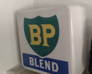 1/2 off Gas pump globe