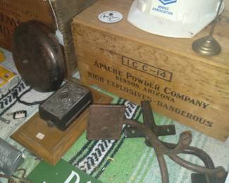 Apache powder dynamite box