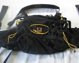 Travel pack for day hikes  