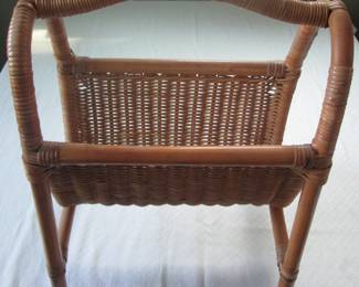 Rattan Magazine rack 