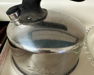 teapot