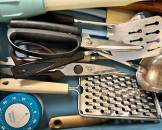 kitchen utensils