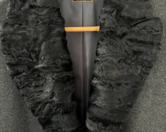 Vintage cashmere with sheepskin collar