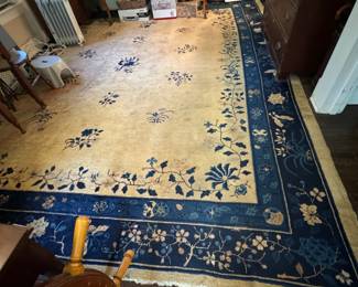 Chinese rug 