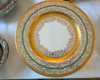 Atlas China Dutchess 10.75 dinner plates 12 pc. 