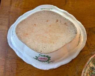 Chinese cabbage leaf covered dish                                       3.5"h x 11.5" long x 10" w  chipped