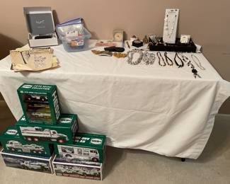 HESS TRUCKS AND JEWELRY