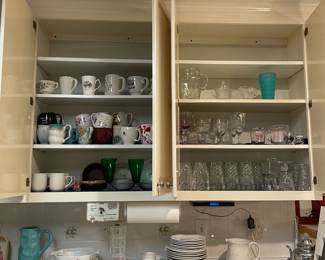 CORNINGWARE, CUP AND MORE CHINA