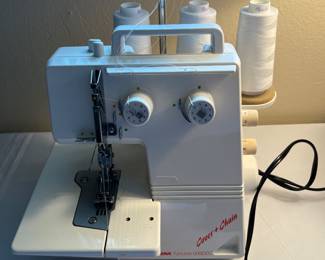 Bernina Fun Lock Sewing Machine