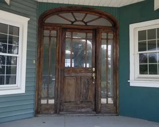 Spectacular entry door with side & transom lights