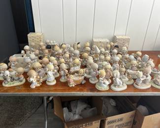 Precious Moments Collectibles 