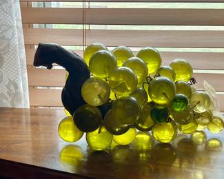 Mid Century Green Grape Cluster