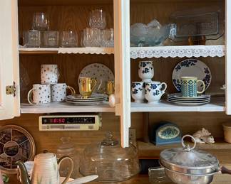 MCM Fancrest Ware “Mugi”Coffee Pot & Serving Pieces, Vintage Kitchenwares 