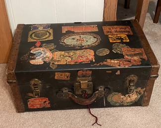 Vintage Trunk Made By Warren Leather Goods Co. Worcester, Mass. 