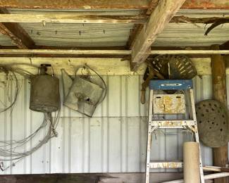 Vintage Metal Oil Can