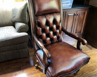 Beautiful, Leather, Tufted, office chair