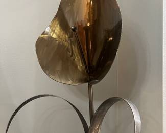 Artist steel flower sculptures