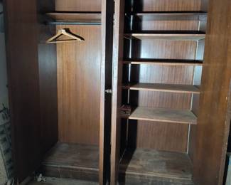 Left side for hanging, Right side with shelving.
Fabulous.