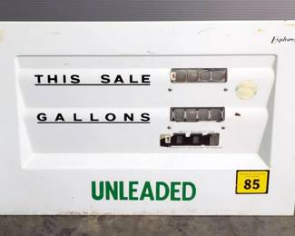 Explorer Gas Pump Face Plate, 19" X 29"