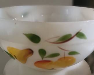 Fire King " Gay Fad " bowls 