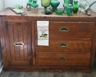 Young - Hinkle buffet/ server 