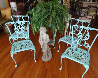VINTAGE MID CENTURY FOUR OUTDOOR CHAIRS AND PLANTER PLANT STAND
