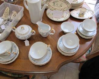 Harmony House tea set
