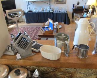 Commercial Grade Veggi/Potato press/slicer