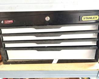 4 drawer Stanley tool chest