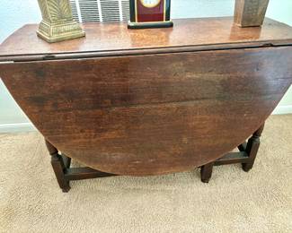Antique drop leaf table