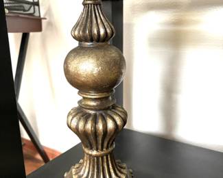 Decorative finial