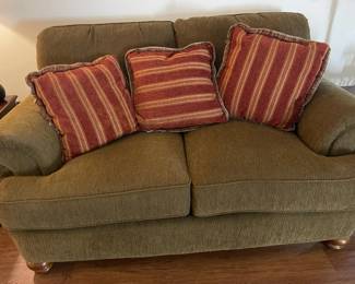 loveseat