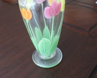 Orient and Flume vase with flower design