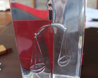 Baccarat block with view of scale