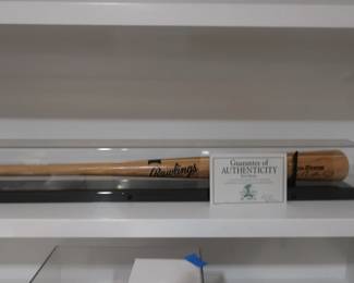 Cal Ripkin Jr signed bat