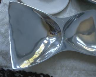 Nambe bowtie serving piece