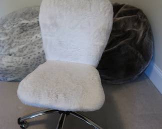 fuzzy desk or bedroom chair