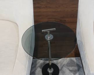 Side table with dark base. Size is 13".