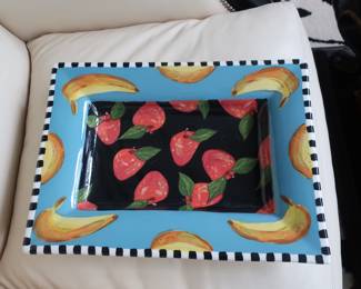 Droll brand serving pieces